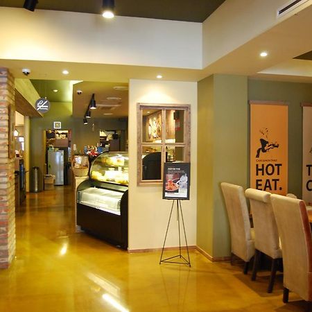 Arirang Tourist Hotel Changwon Eksteriør bilde