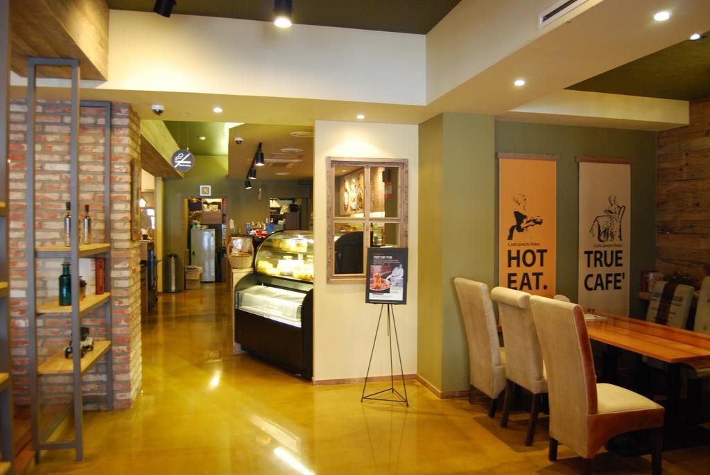 Arirang Tourist Hotel Changwon Eksteriør bilde