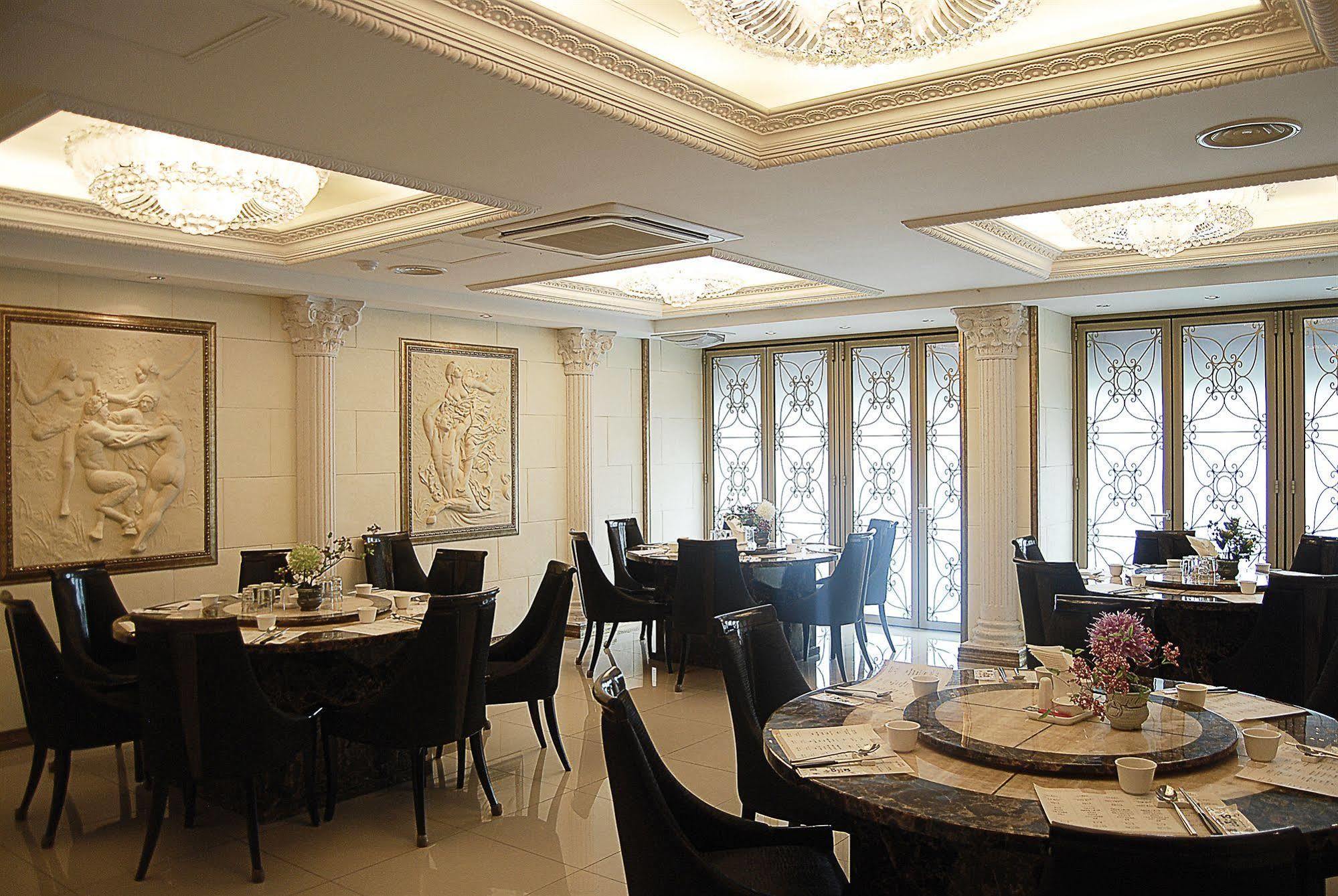 Arirang Tourist Hotel Changwon Eksteriør bilde